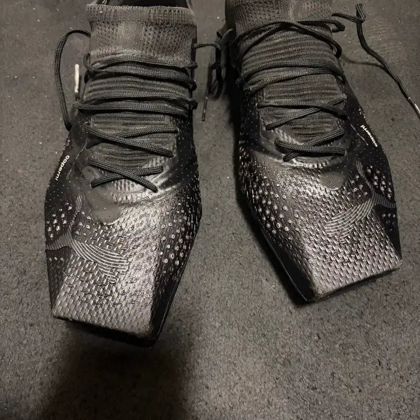 [BUNJANG] Puma x Coperni 90SQR Black Sneakers / 푸마 x 코페르니 90SQR 블랙 270