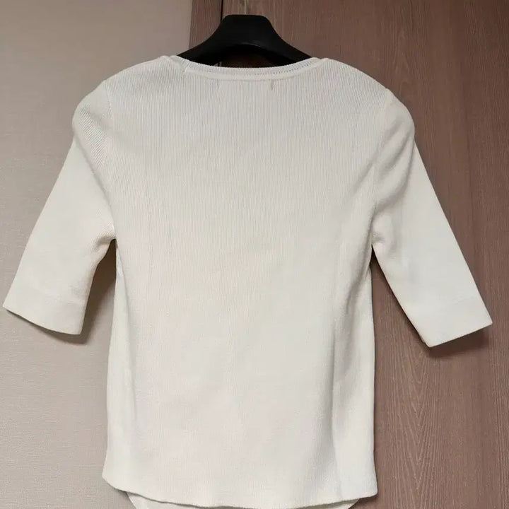 [BUNJANG] Maje Half Sleeve Ribbed Knit Top Size 36 / 마쥬 maje 하프슬리브 리브드 니트탑 36 새상품