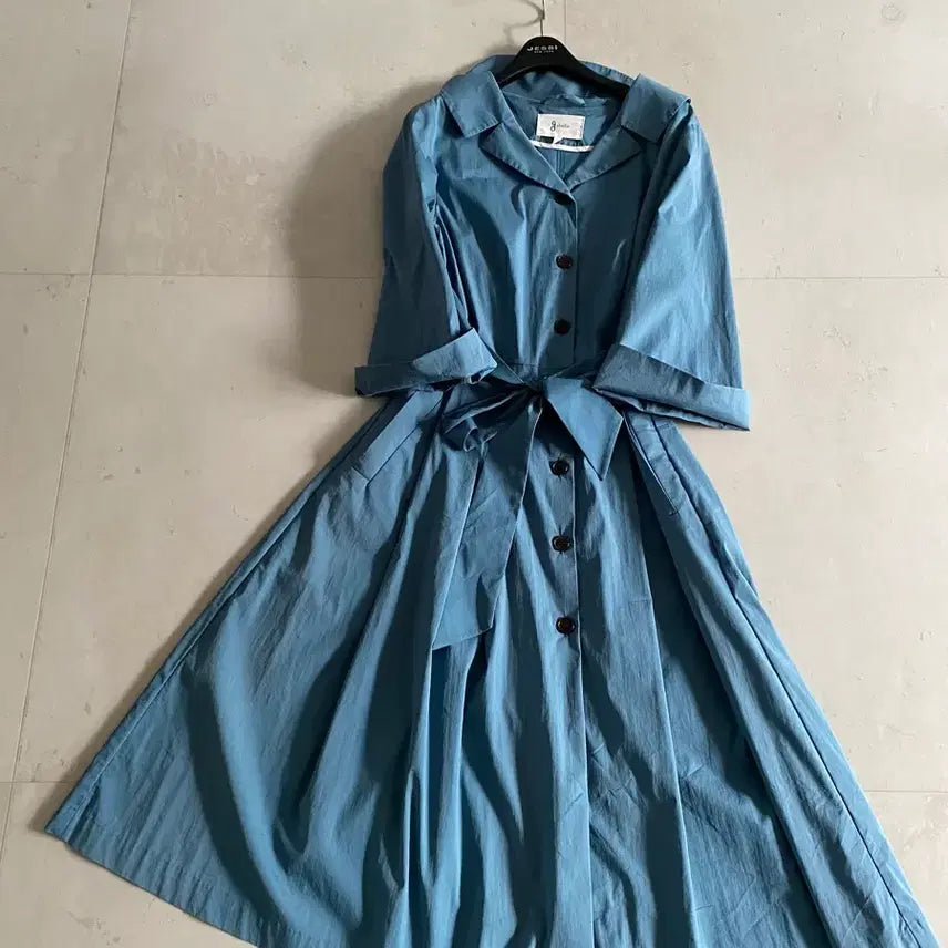 [BUNJANG] Ji Studio Choonhee Chi Bass Rack Cheongdam Dress / 55 지춘희 지스튜디오 바스락 청담동룩 원피스.