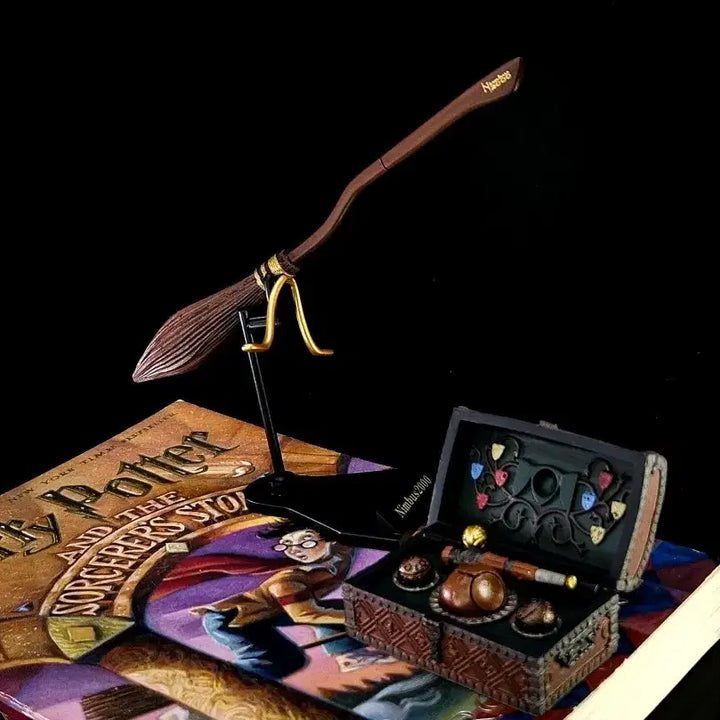 [BUNJANG] Harry Potter Broomstick Collection Gacha Set / 해리포터 빗자루 컬렉션 가챠 4종 세트(새상품)