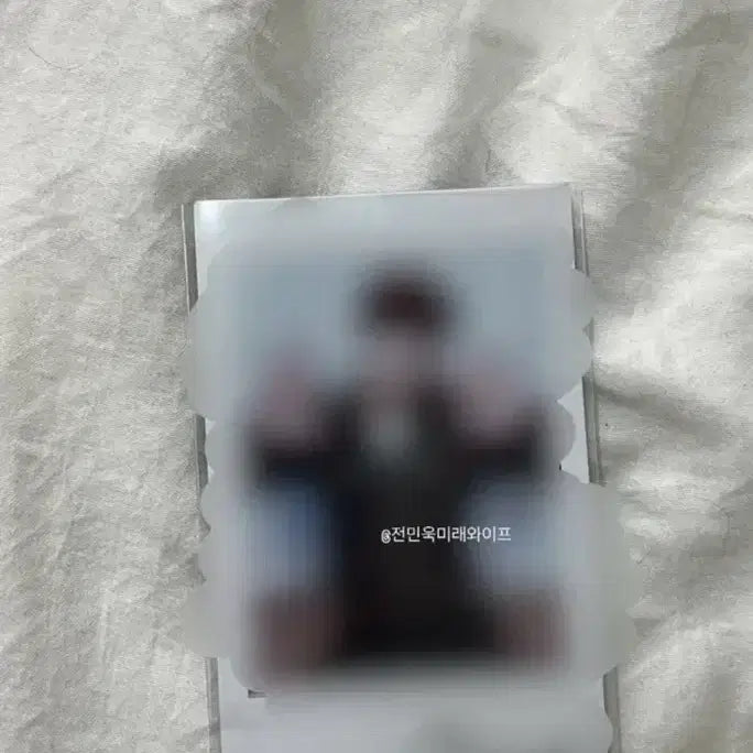 [BUNJANG] Close Your Eyes Jeon Minwook Autographed Signed Polaroids Bundle Set / 클로즈유어아이즈 클유아 전민욱 싸폴 양도