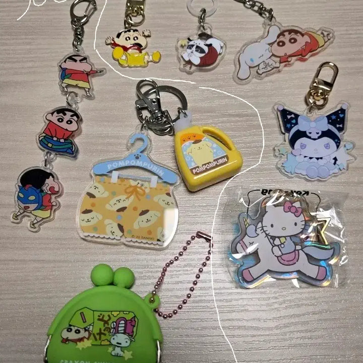 [BUNJANG] Crayon Shin-chan Sanrio Collaboration Keyring / 짱구는못말려 산리오 키링