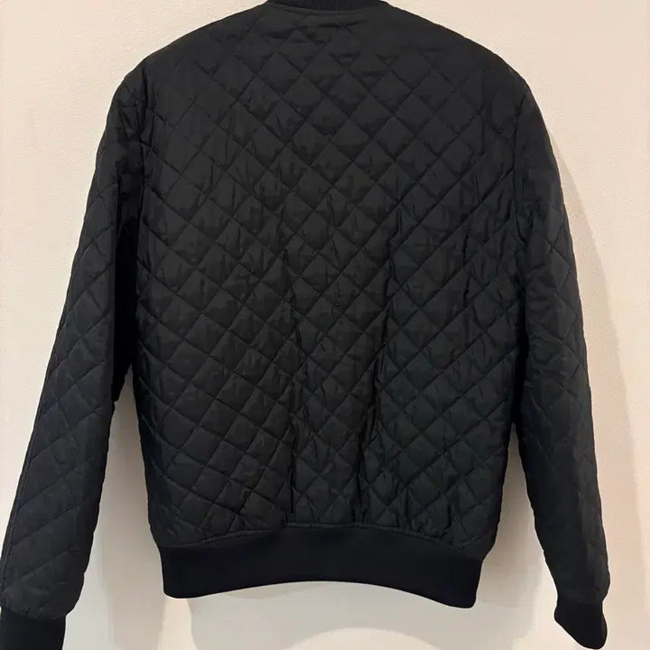 [BUNJANG] Adidas Quilted Jacket Black 95 / [아디다스] 퀄팅자켓 (블랙 95)
