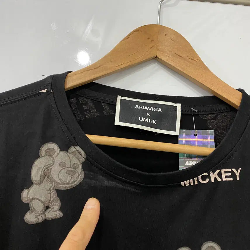 [BUNJANG] ARAVIGA Bear Graphic Short Sleeve T-Shirt XL / 701. ARIAVIGA 곰돌이 반팔티셔츠(XL)