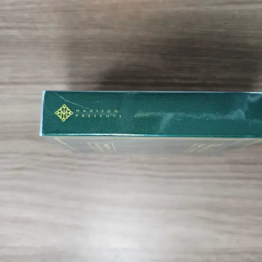 [BUNJANG] Ellusionist S.W.E Playing Cards / 일루셔니스트 S.W.E 플레잉카드 마술카드