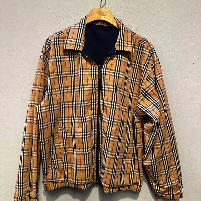 [BUNJANG] Burberry Reversible Jacket / 버버리 정품 리버시블 자켓