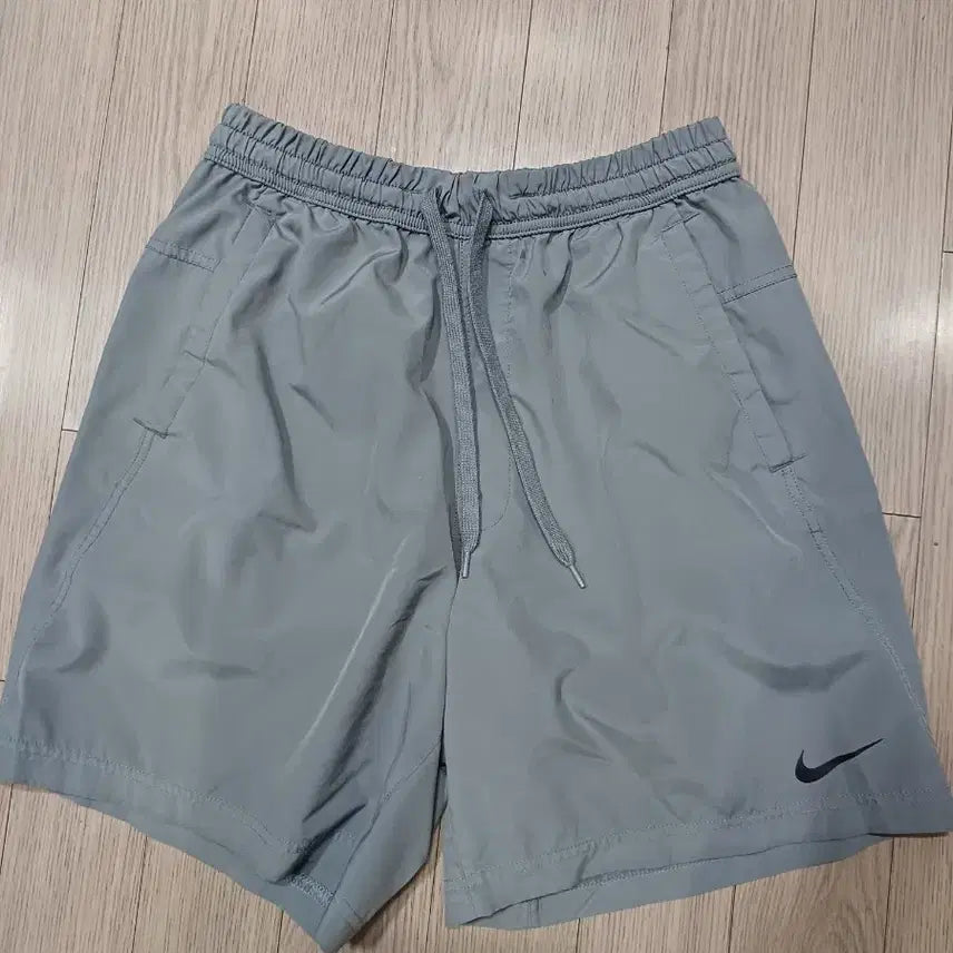 [BUNJANG] Nike Swoosh Shorts Grey M / 나이키 스우시 반바지 그레이 M
