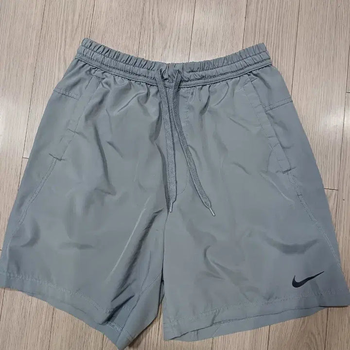 [BUNJANG] Nike Swoosh Shorts Grey M / 나이키 스우시 반바지 그레이 M