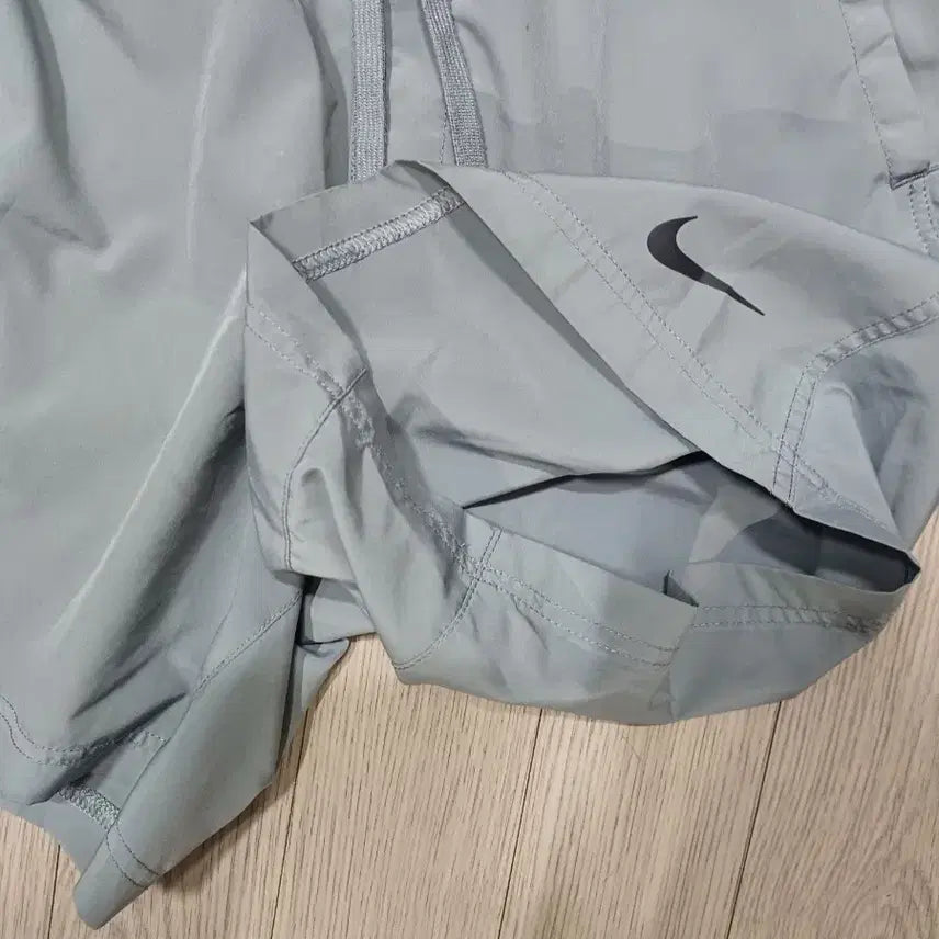 [BUNJANG] Nike Swoosh Shorts Grey M / 나이키 스우시 반바지 그레이 M