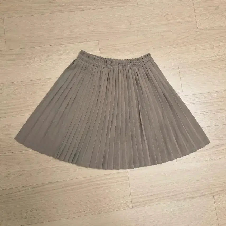 [BUNJANG] Beige Pleated Mini Skirt (Free Size) / 베이지 플리츠 스커트 Free