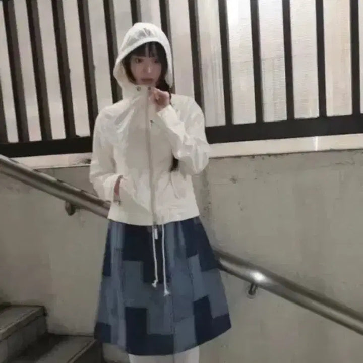 [BUNJANG] Sage Blue Round Jumper Hooded Windbreaker / 세이지블루 round jumper 후드 바람막이 윈드브레이커