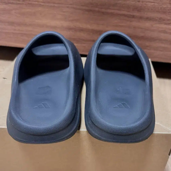 [BUNJANG] Adidas Yeezy Slide Onyx 265 / 아디다스 이지슬라이드 오닉스 265