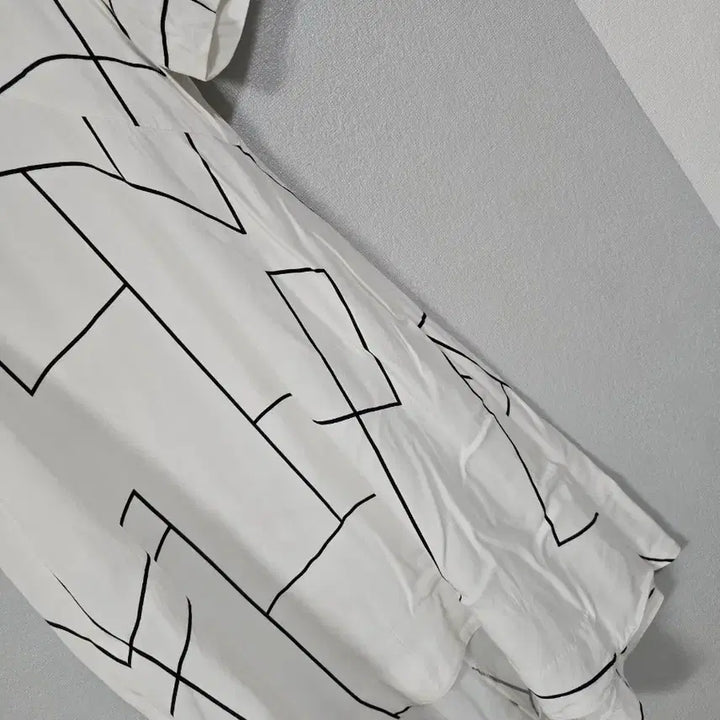 [BUNJANG] H&amp;M Blackline Pattern Rayon Midi Dress Size 66 / H&amp;M 블랙라인 패턴 레이온원피스66