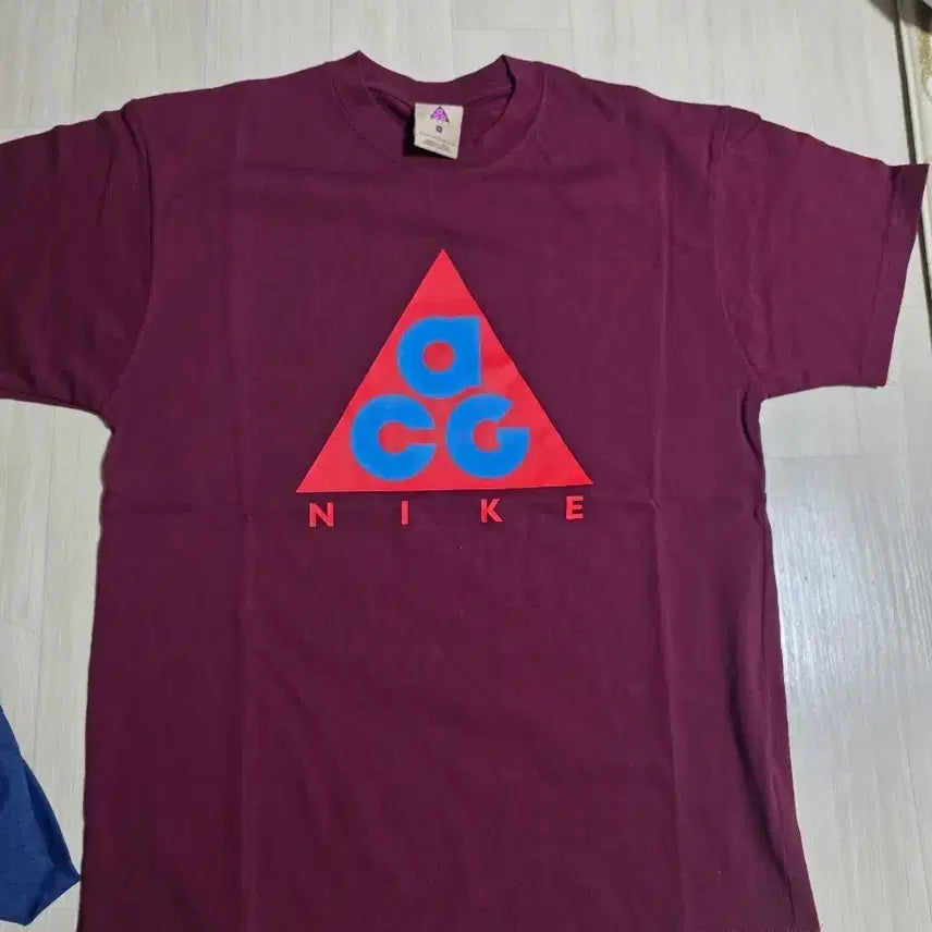 [BUNJANG] Nike ACG Short Sleeve T-Shirt Burgundy / 나이키 ACG 반팔 티셔츠 버건디