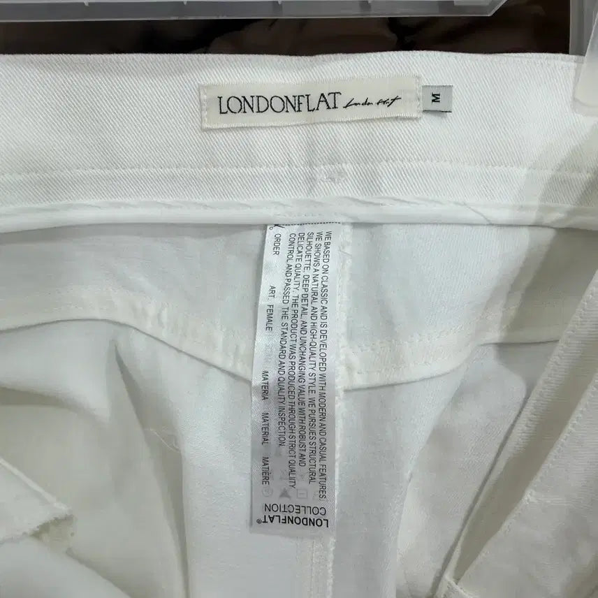 [BUNJANG] London Plot Cotton Slit Pants White Size M / 런던플랏 코튼 슬릿 팬츠 화이트 바지 M