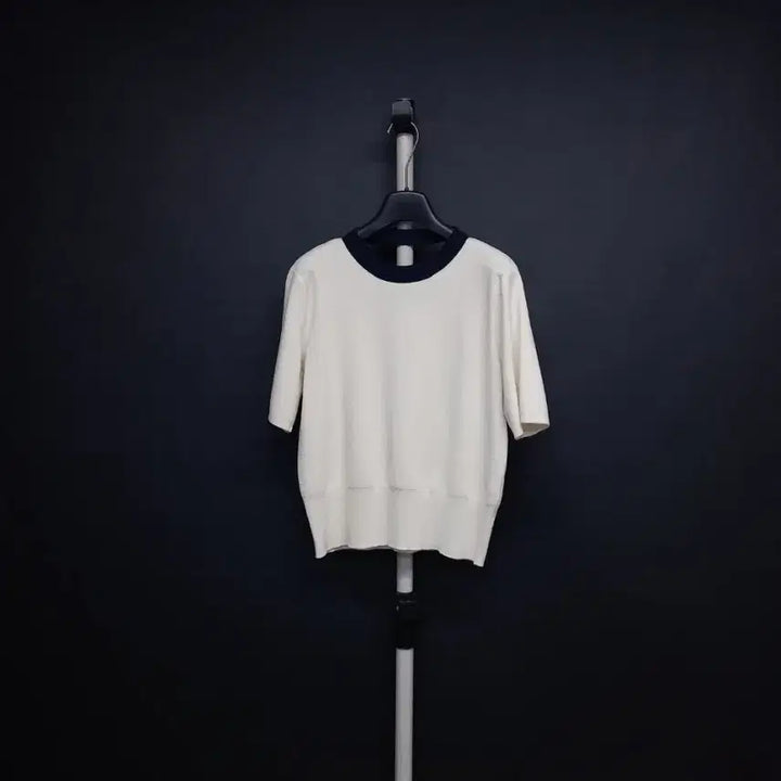 [BUNJANG] SJSJ Rayon Knit Short Blouse / SJSJ 춘하추 레이온 니트 숏 블라우스 44-66