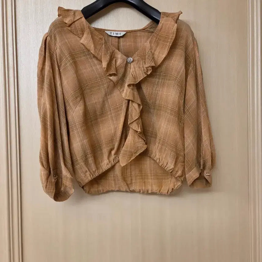 [BUNJANG] TIME Check Frill Blouse / 한섬 TIME 타임 체크 프릴 블라우스