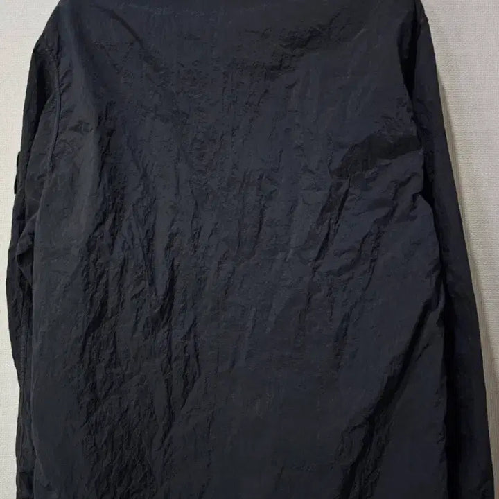 [BUNJANG] Stone Island 24SS Nylon Metal Overshirt (Size M) / 정품 스톤아일랜드 24SS 나일론메탈 오버셔츠 95/M