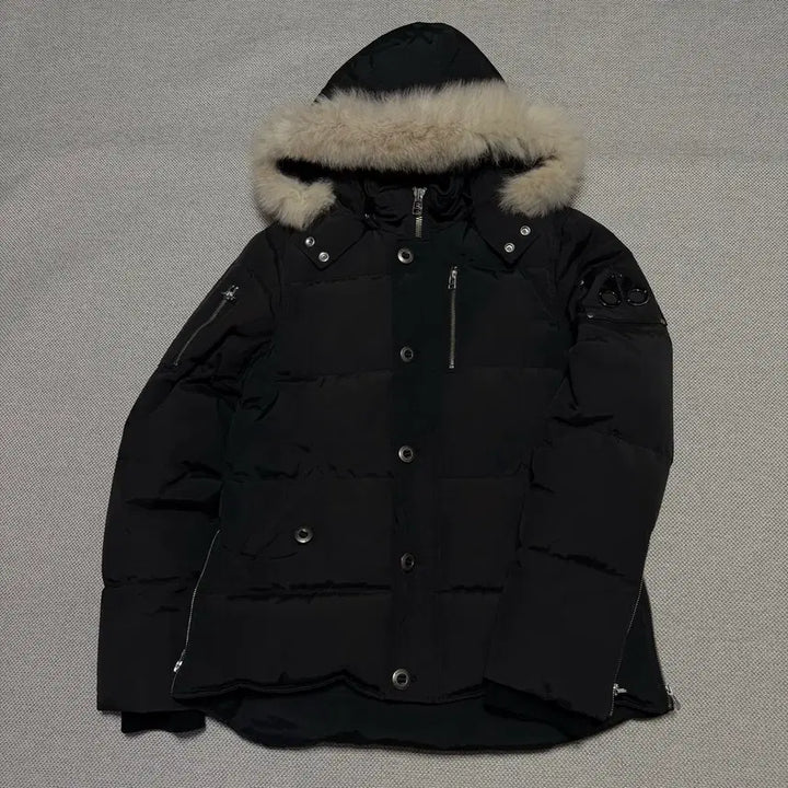 [BUNJANG] Moo Snukel Three Quarter Fur Hooded Padding Jacket / 무스너클 쓰리쿼터 퍼 후드 패딩 자켓