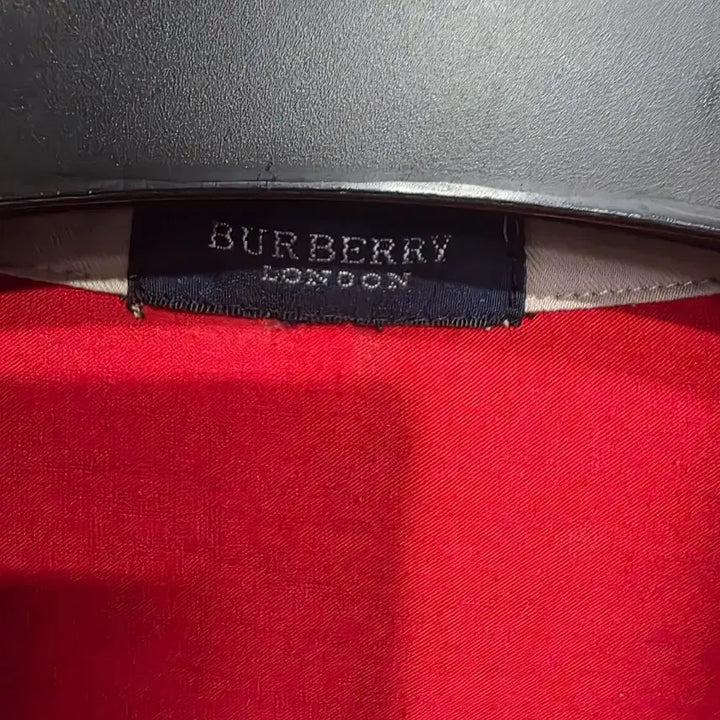 [BUNJANG] Burberry Red Check Short Sleeve Polo T-Shirt / 버버리 레드 체크 반팔 카라 티셔츠