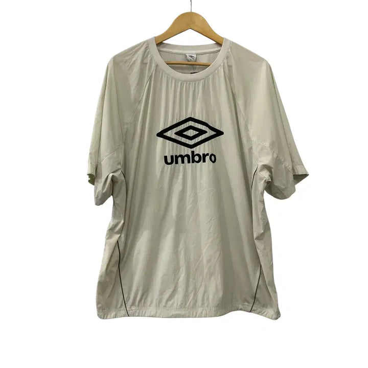 [BUNJANG] Umbro Short Sleeve Warm-up T-Shirt Size 105 / 708. 엄브로 반팔 웜업(105)