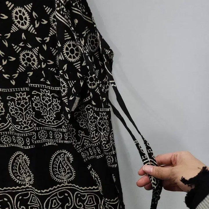 [BUNJANG] Vintage Ethnic Hippie Paisley Black Dress / 빈티지 에스닉 히피 페이즐리 블랙 원피스