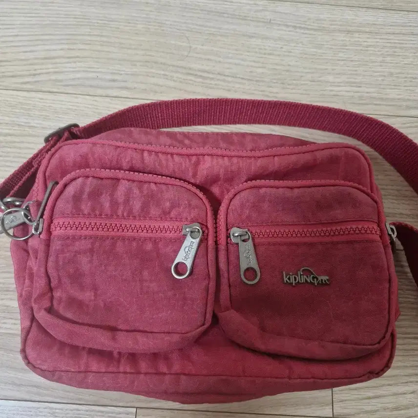 [BUNJANG] Kipling Pink Crossbody Bag / 키플링 핑크 크로스백