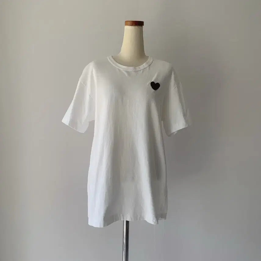 [BUNJANG] Comme des Garçons PLAY White T-Shirt (L) / 꼼데가르송 PLAY 흰색 티셔츠 L