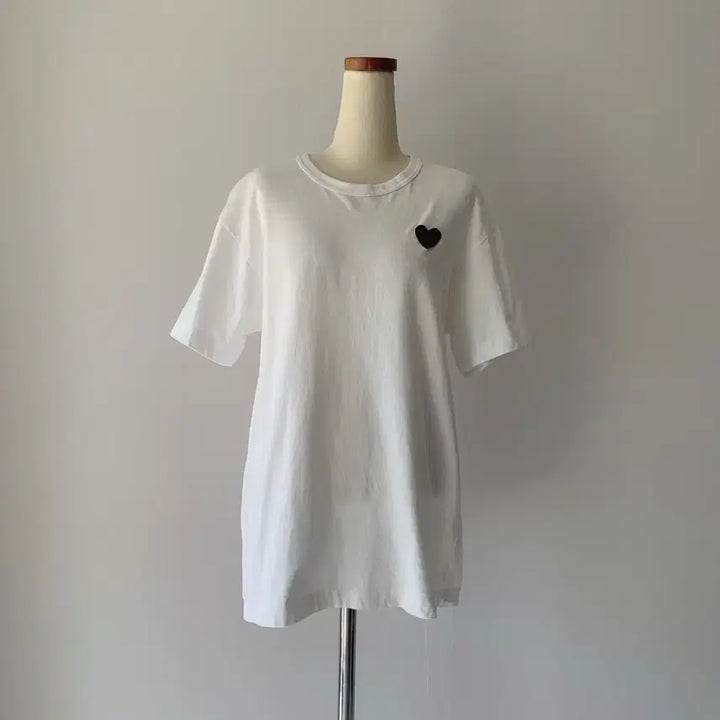 [BUNJANG] Comme des Garçons PLAY White T-Shirt (L) / 꼼데가르송 PLAY 흰색 티셔츠 L