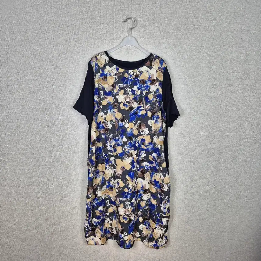 [BUNJANG] Floral Pattern Rayon Blend Dress (Navy) / 