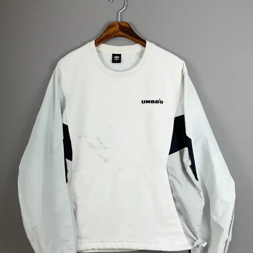 [BUNJANG] Umbro Hybrid Color Block Sweatshirt XL / 엄브로 하이브리드 배색 맨투맨 E46