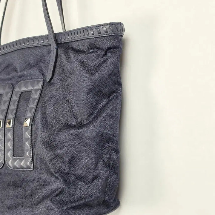 [BUNJANG] Daks Navy Cowhide Studded Shoulder Bag / 닥스 네이비 소가죽 스터드 장식 숄더백 가방 0310