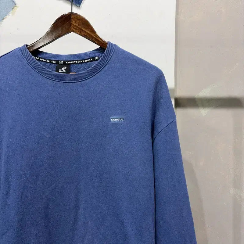 [BUNJANG] Kangol Casual Street Logo Embroidered Sweatshirt Long Sleeve T-Shirt / (100) 캉골 캐주얼 스트릿 로고 자수 맨투맨 긴팔 티