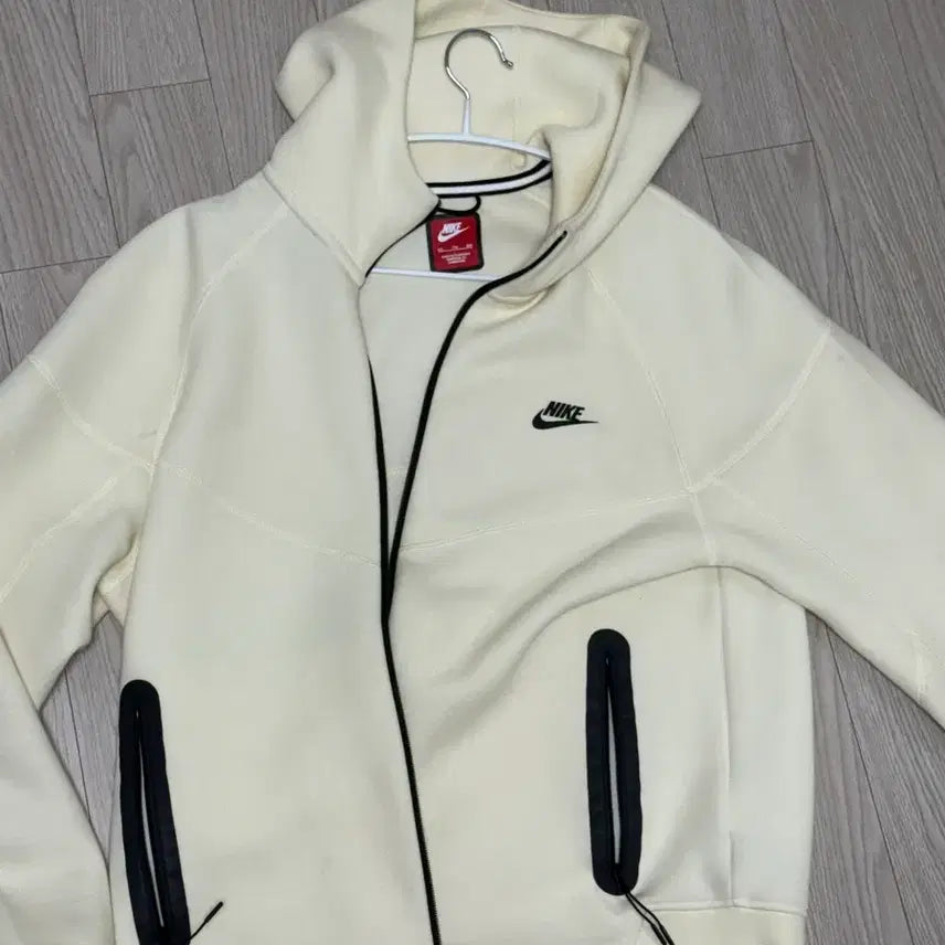[BUNJANG] Nike Tech Fleece Hoodie Zip-up Cream / 나이키 테크 플리스 후드집업 크림