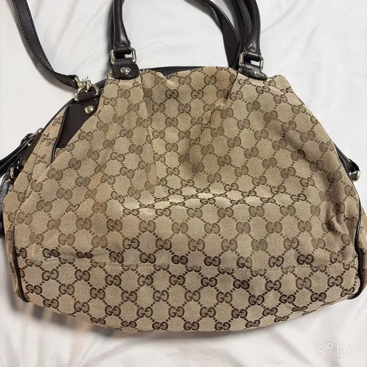[BUNJANG] Gucci GG Logo Shoulder Tote Bag / 구찌 GG 로고 숄더백 토트백