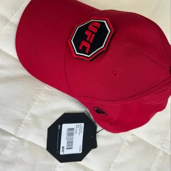 [BUNJANG] UFC Official Licensed Baseball Cap Free Size / UFC 볼캡 정품 미사용 프리사이즈