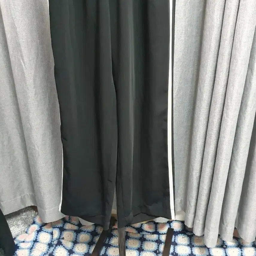 [BUNJANG] Charure Black Banding Long Pants / 차르르 블랙밴딩 롱팬츠