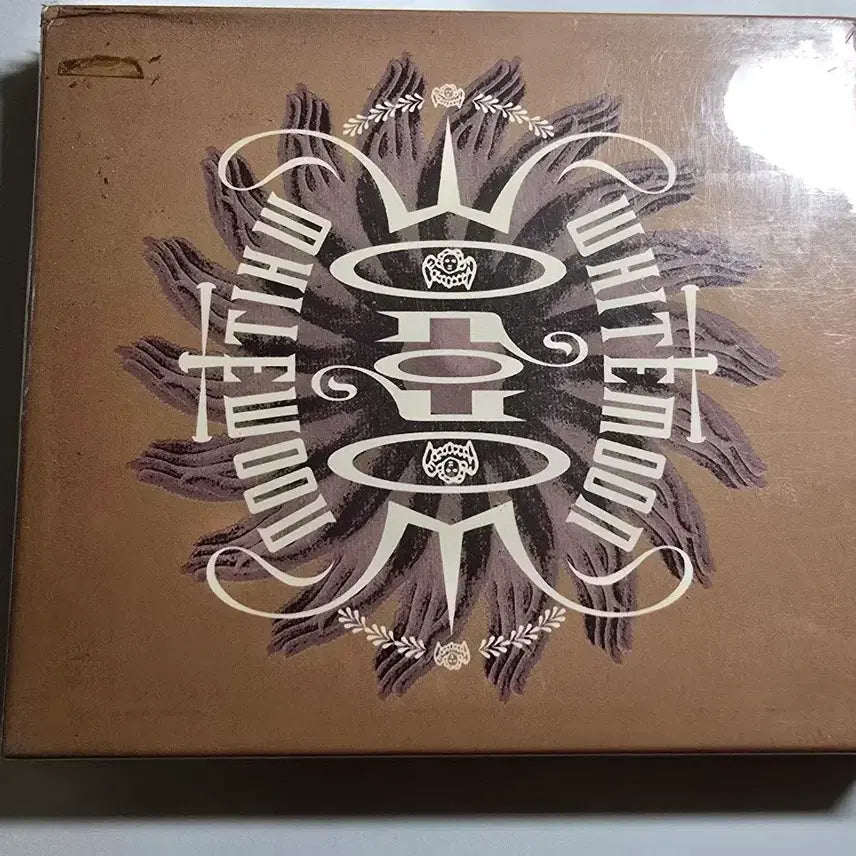 [BUNJANG] RM (BTS) Mono. 3rd Album White Moon Version Unsealed CD / 모노(Mono) 3집 White Moon 미개봉 CD