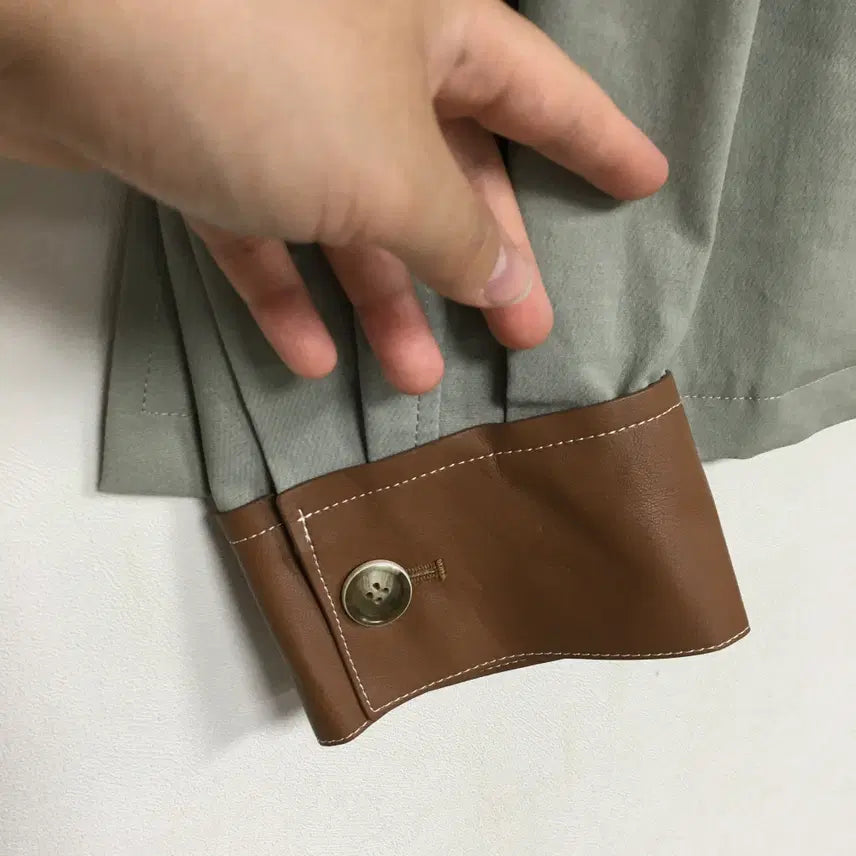 [BUNJANG] ON&amp;ON Leather Sleeve Short Trench Coat / 온앤온 레더소매 숏 트렌치코트 55