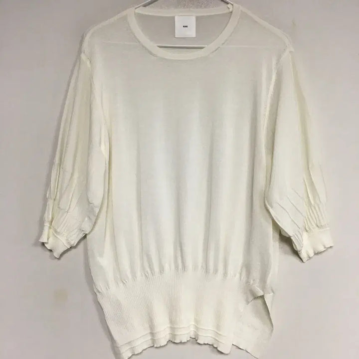 [BUNJANG] KUHO Puff Short Sleeve Knit 66 / KUHO 구호 퍼프 반팔 니트 66