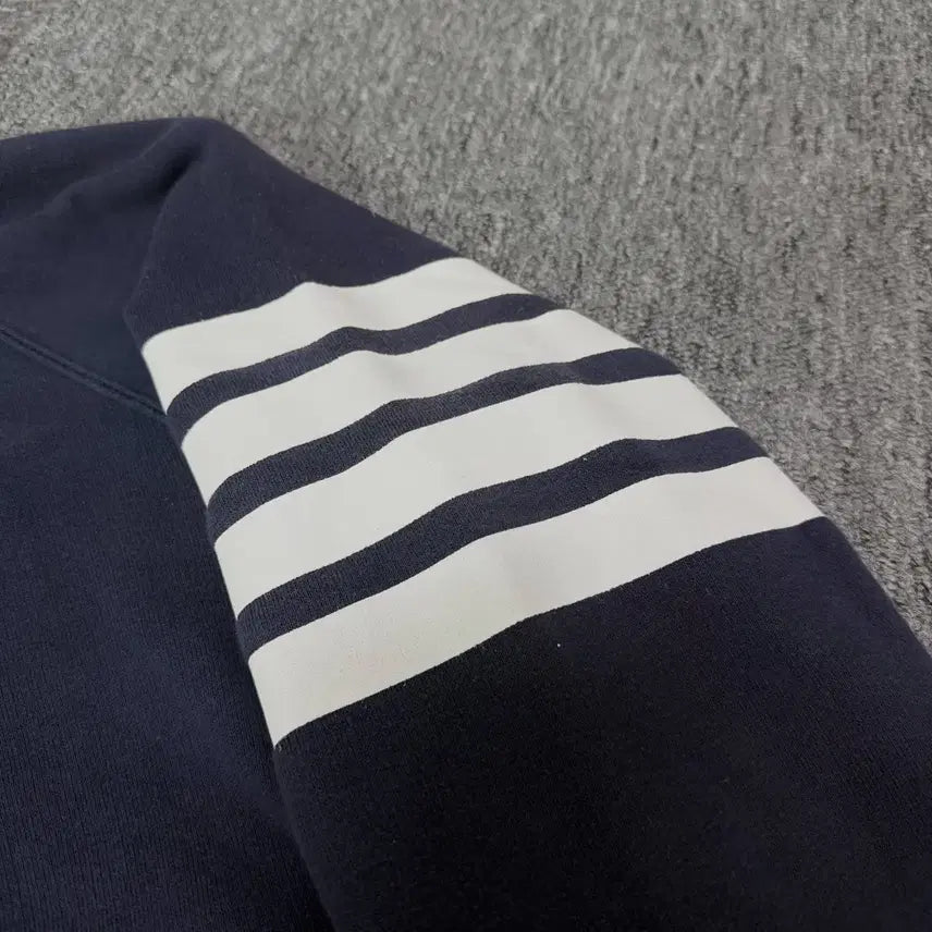 [BUNJANG] Thom Browne 4-Bar Hoodie Zip-Up Navy Size 2 / [정품/S+급] 톰브라운 4바 후드집업 네이비