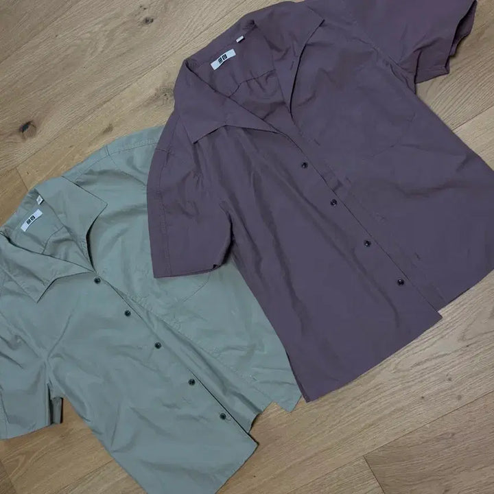 [BUNJANG] Uniqlo U Crew Neck Short Sleeve Shirts (2-Pack) Size S / 유니클로 U 크루넥 반팔 셔츠 2벌 (S) 팝니다.