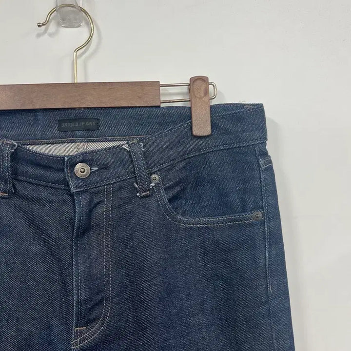 [BUNJANG] Uniqlo Selvedge Slim Fit Denim Pants (Size 31) / [31] 유니클로 진스 생지 셀비지 슬림핏 데님 팬츠