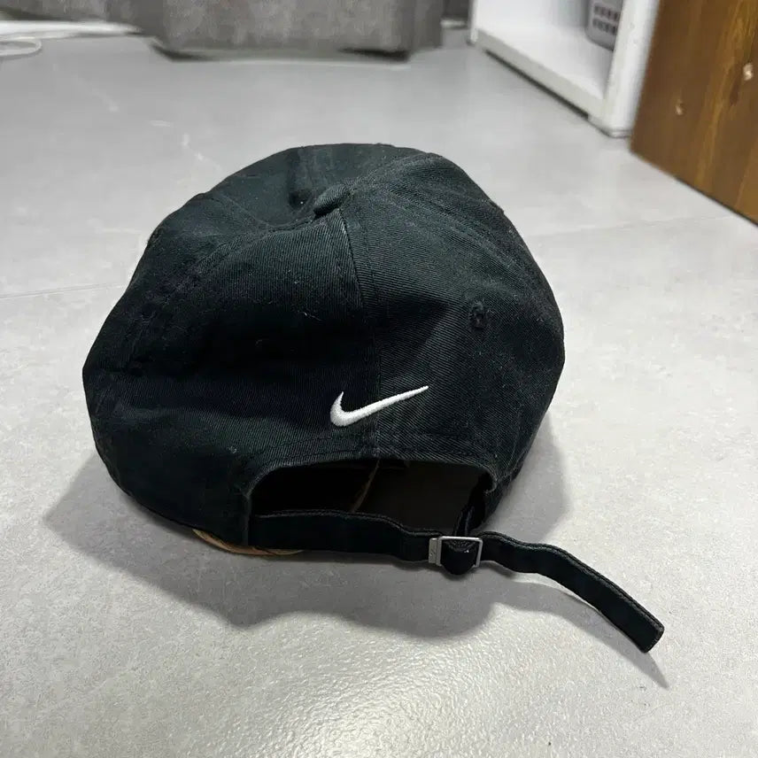 [BUNJANG] Nike Korea Black Ball Cap / 나이키 코리아 블랙 볼캡 모자