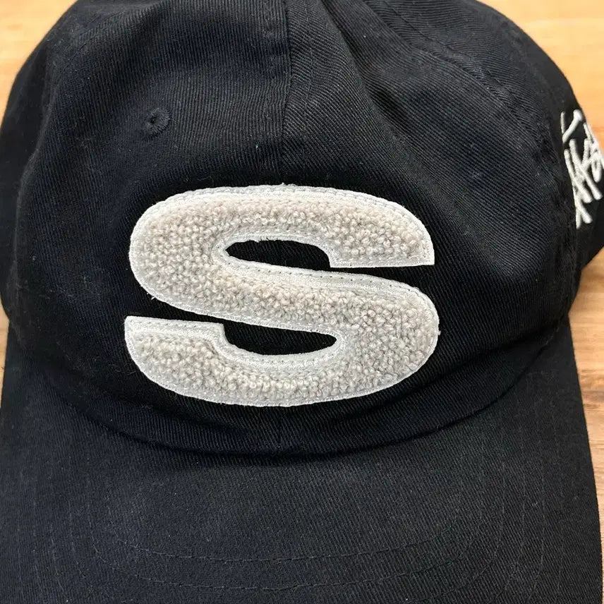 [BUNJANG] Stussy Chenille S Low Pro Cap Shadow / 스투시 모자(셔닐 S 로우 프로 캡 쉐도우)