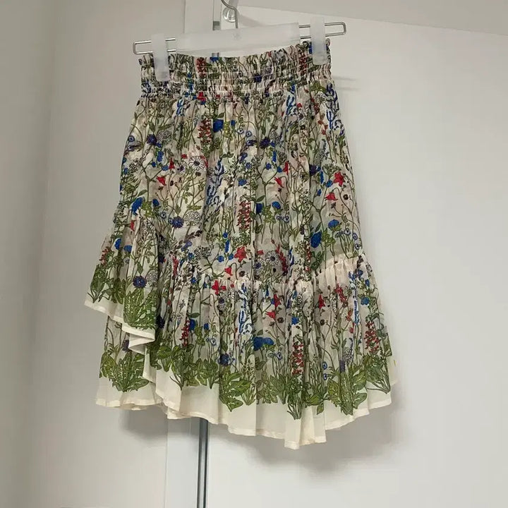 [BUNJANG] Maje Ruffled Skirt Size 36 / 마쥬 러플 스커트 36사이즈