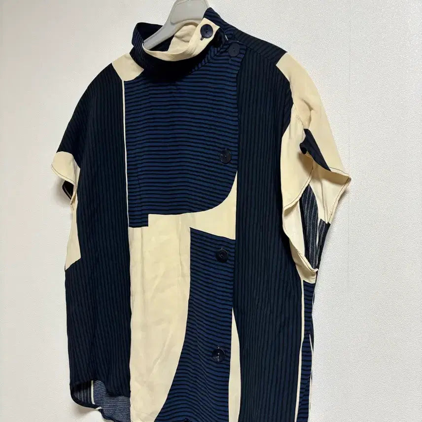 [BUNJANG] Marximedotti Colorblock Striped Shirt / 마시머두띠 배색 스트라이프 셔츠 남방