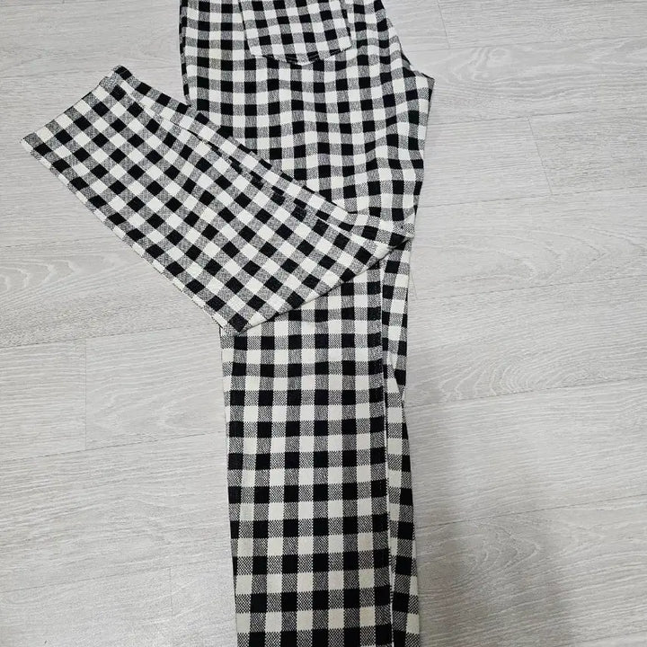 [BUNJANG] Black and White Check Trousers / 일본의 블랙 화이트 체크 바지