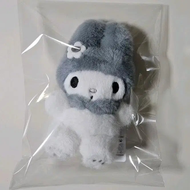 [BUNJANG] My Melody Monotone Doll Charm Gray White / 마이멜로디 모노톤 인형 키링 그레이 화이트 새상품