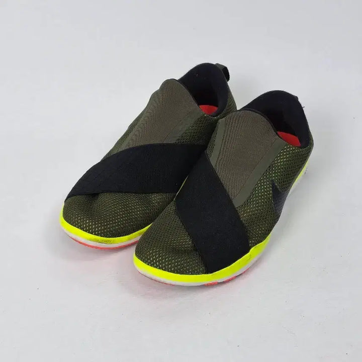 [BUNJANG] Nike Free Connect Slip-on Sneakers Khaki 240 / 나이키 프리 커넥트 카키 슬립온 운동화 240.ㄹ